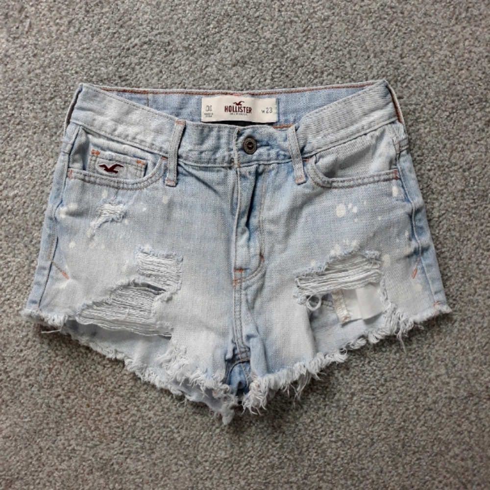 Hollister Distressed Short Shorts size 00